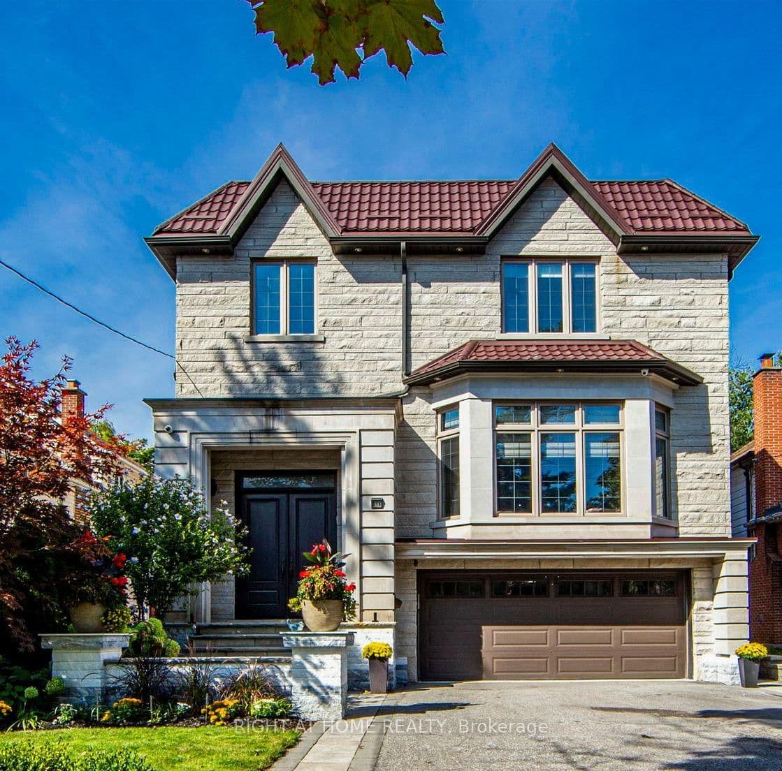 316 Churchill Avenue - Image 2