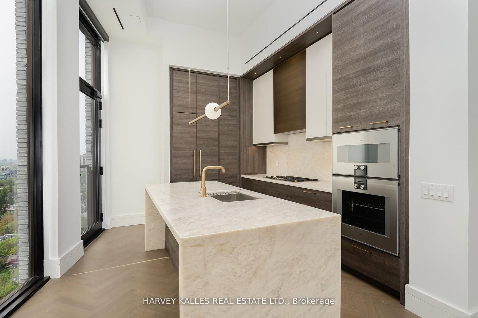 215 Lonsdale Road, Unit 2002 - Image 3
