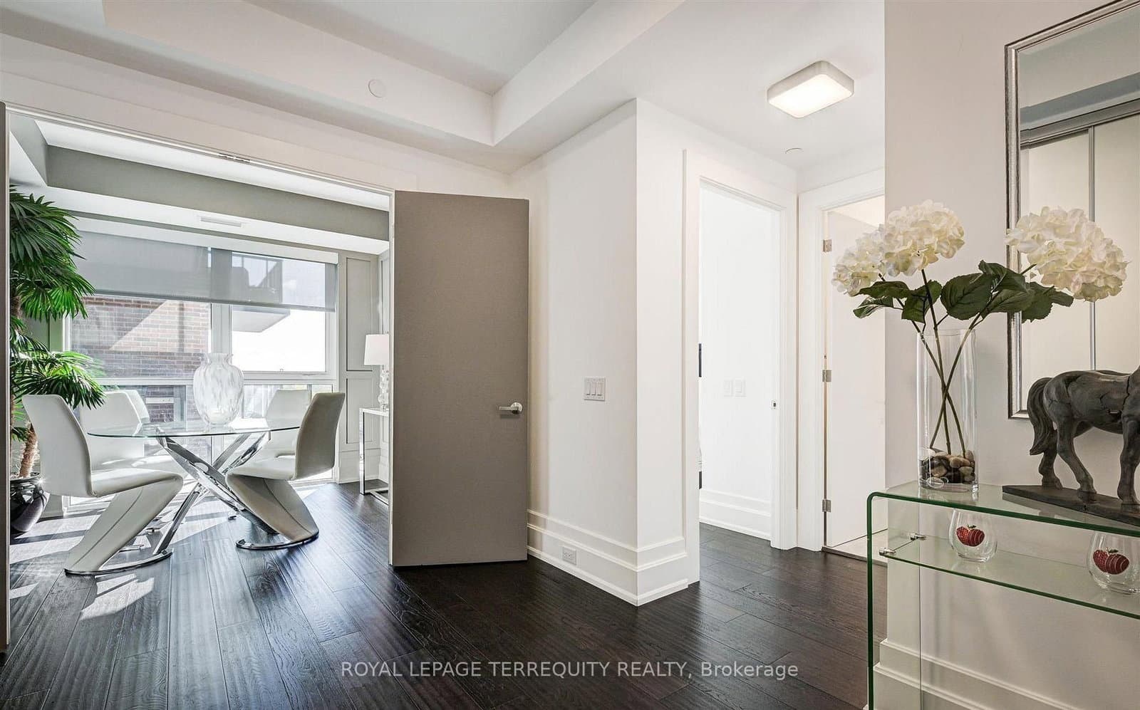 3 Southvale Drive, Unit 401 - Image 5