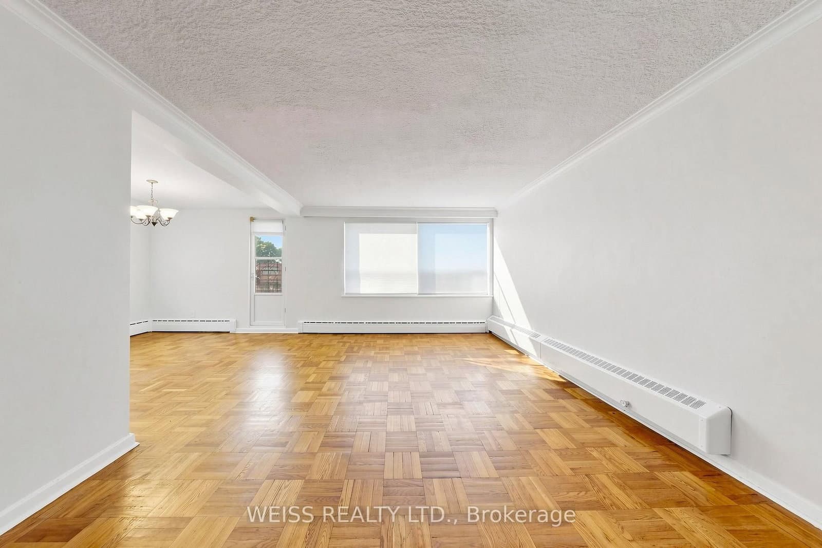 17 Fraserwood Avenue, Unit 4 - Image 4