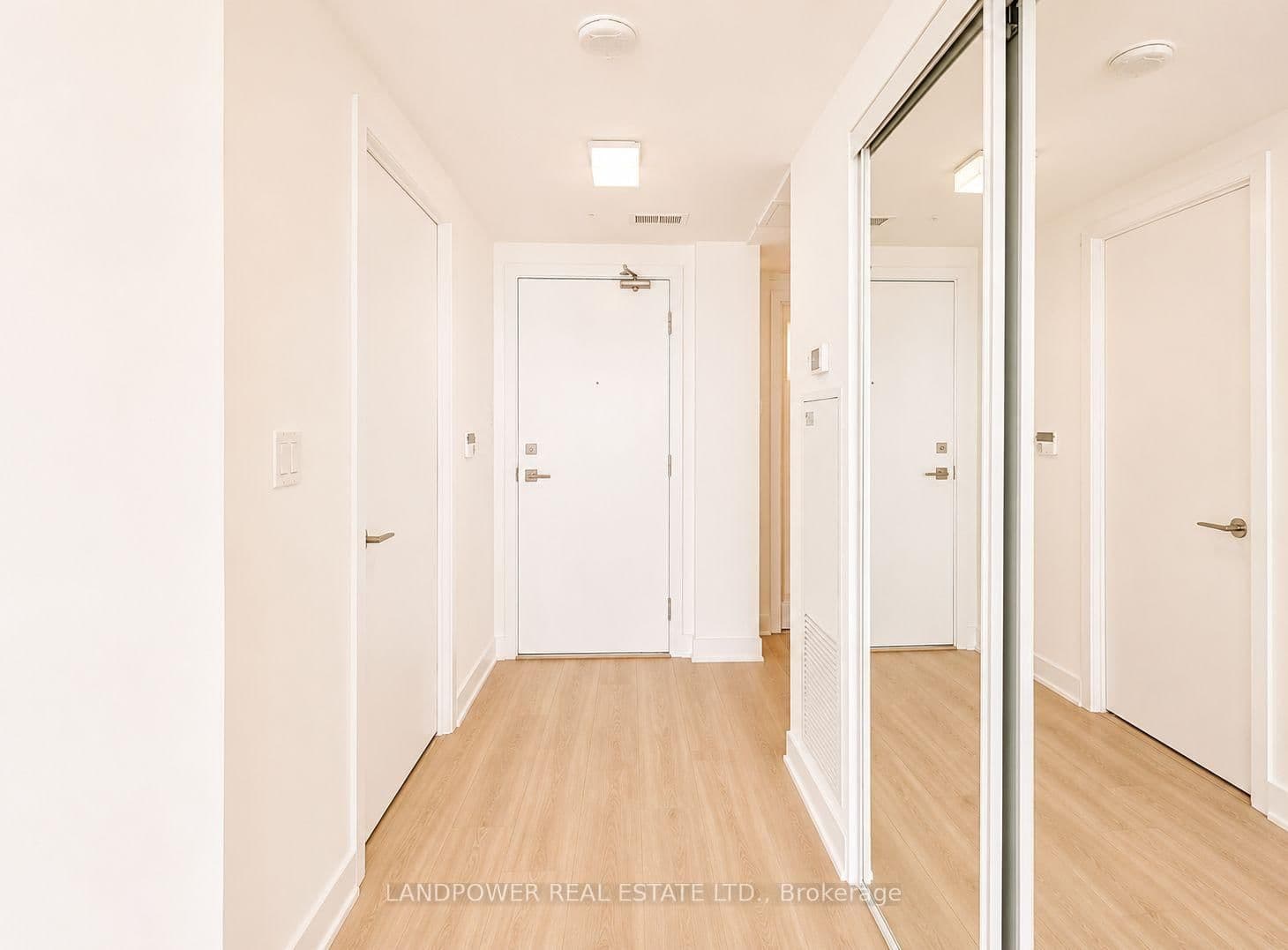 12 York Street, Unit 5101 - Image 2