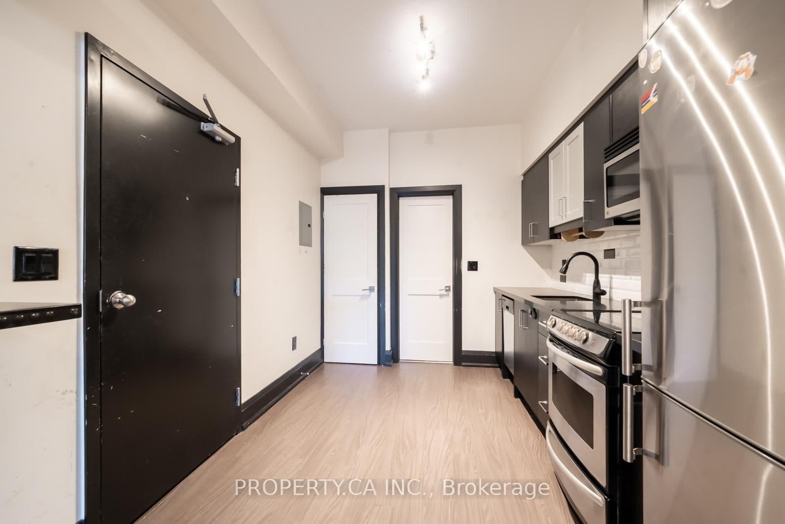 960 Queen Street W, Unit 3 - Image 4