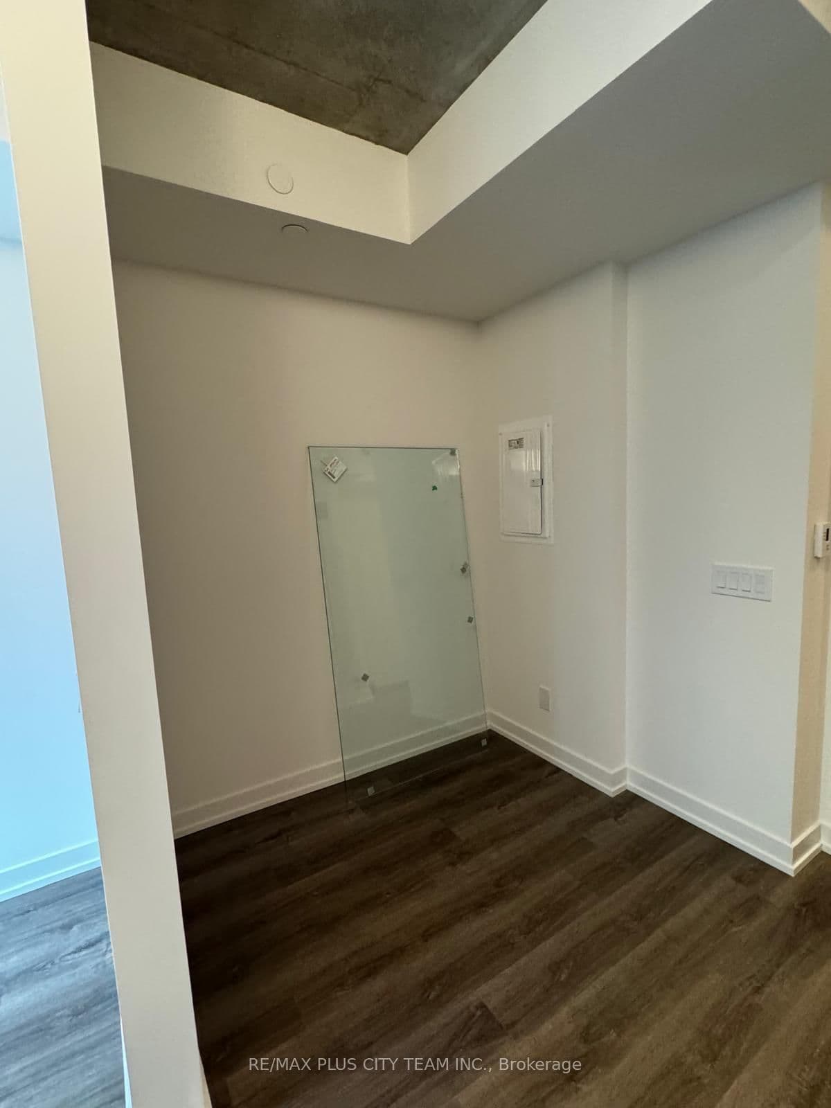 28 Eastern Avenue, Unit 926 - Image 2