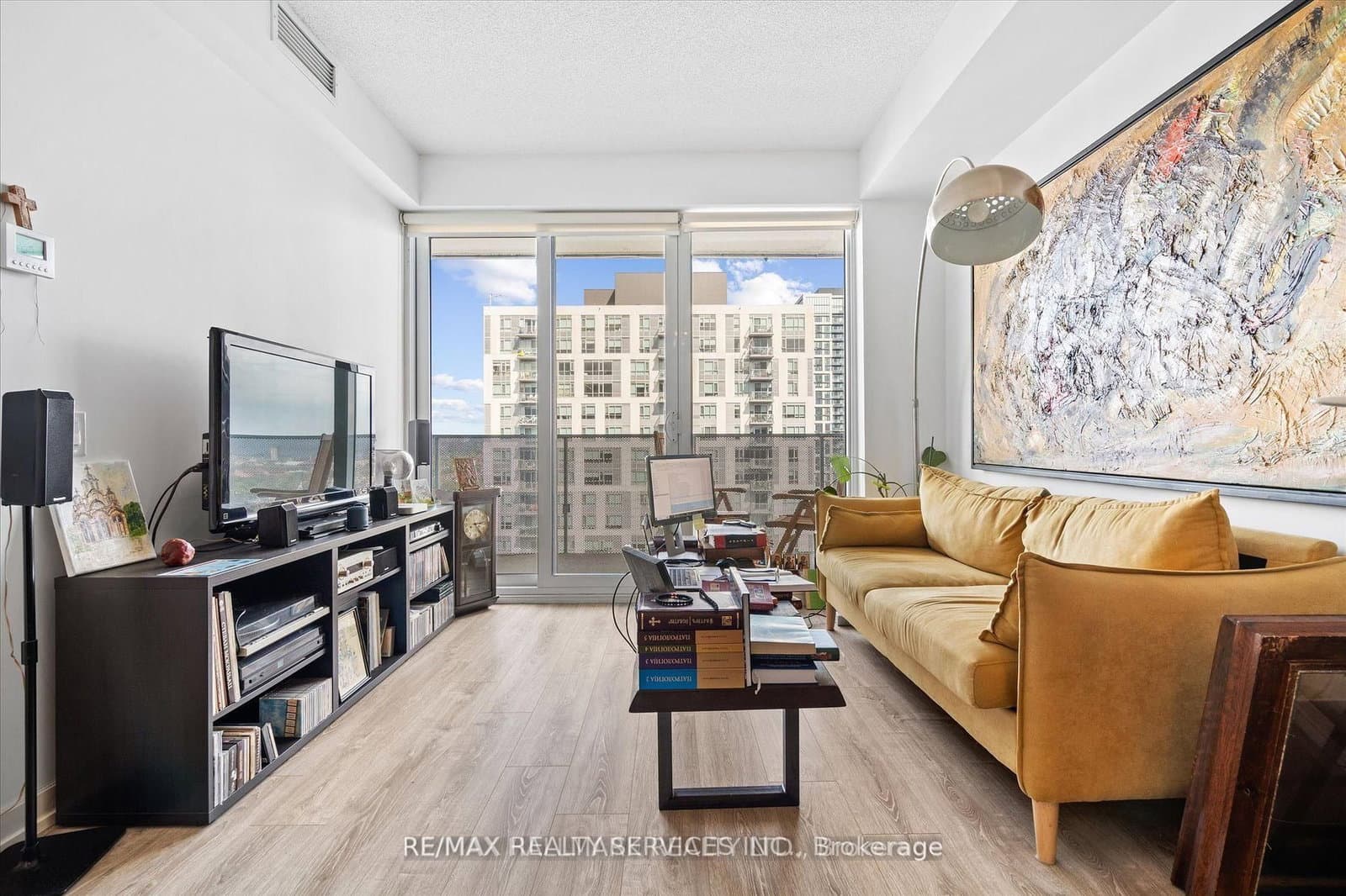 20 Tubman Avenue, Unit 2307 - Image 6