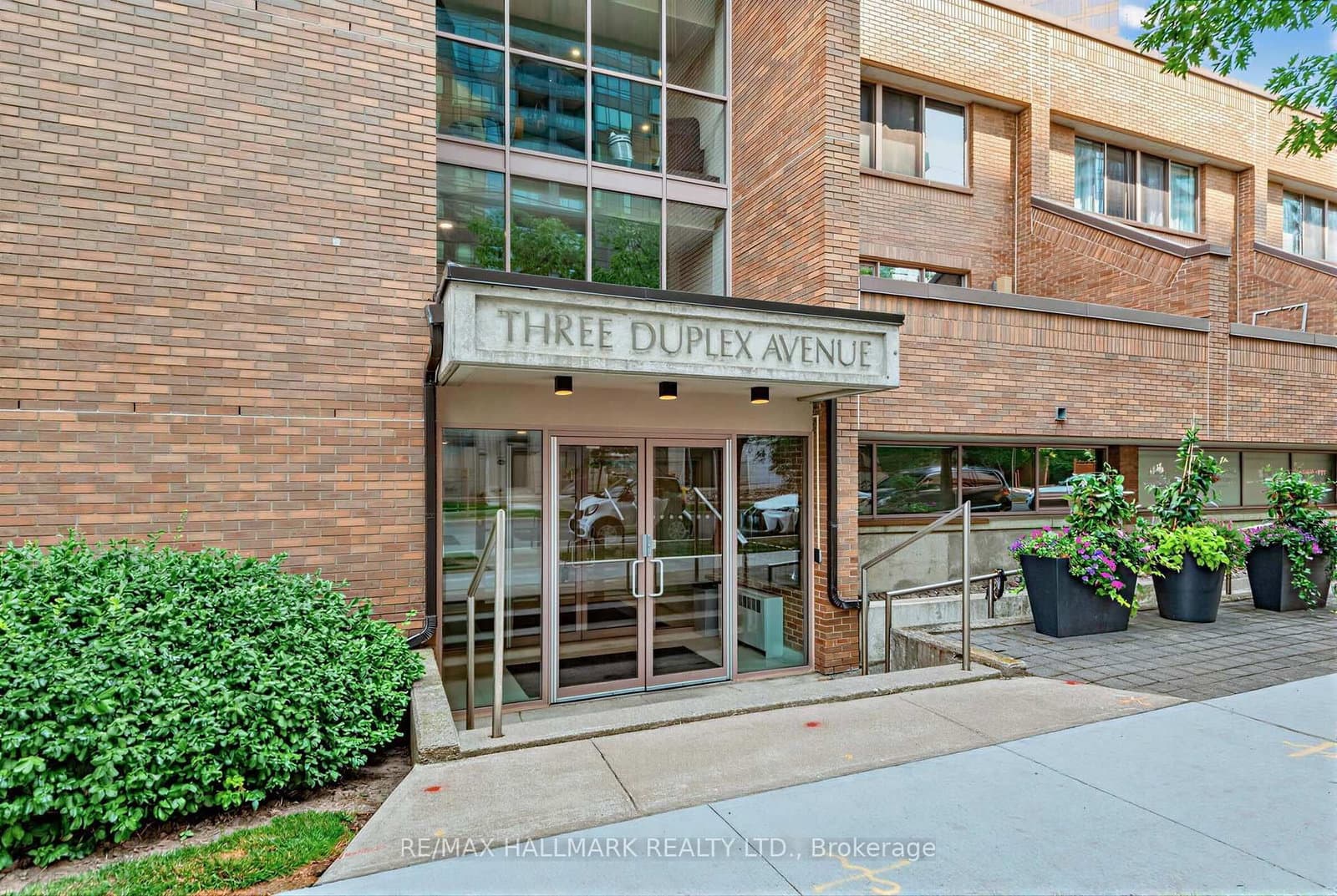 3 Duplex Avenue, Unit 102 - Image 2