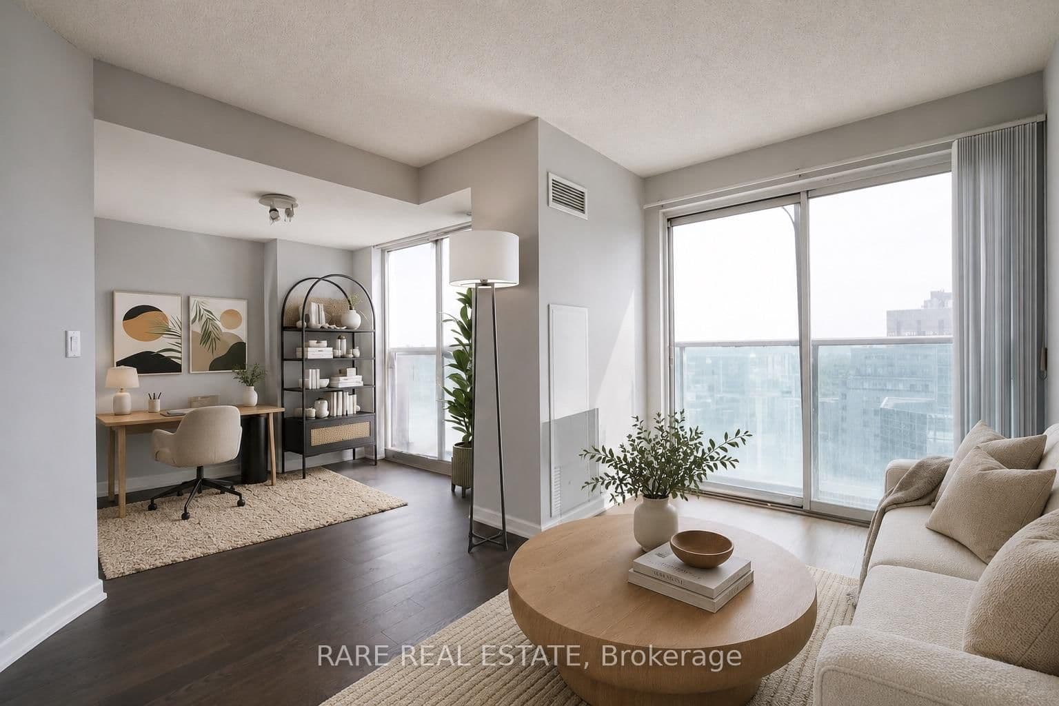 8 Park Road, Unit 2209 - Image 1