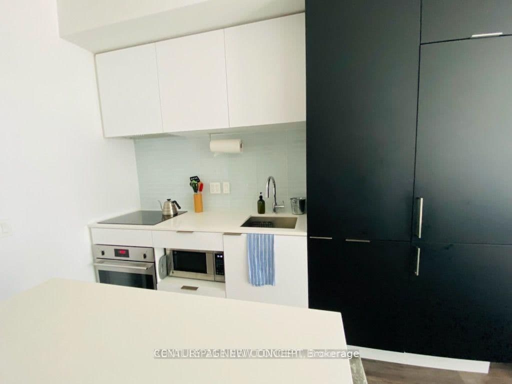 33 Helendale Avenue, Unit 701 - Image 3