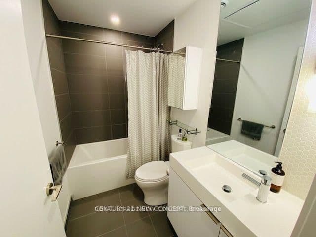 33 Helendale Avenue, Unit 701 - Image 5