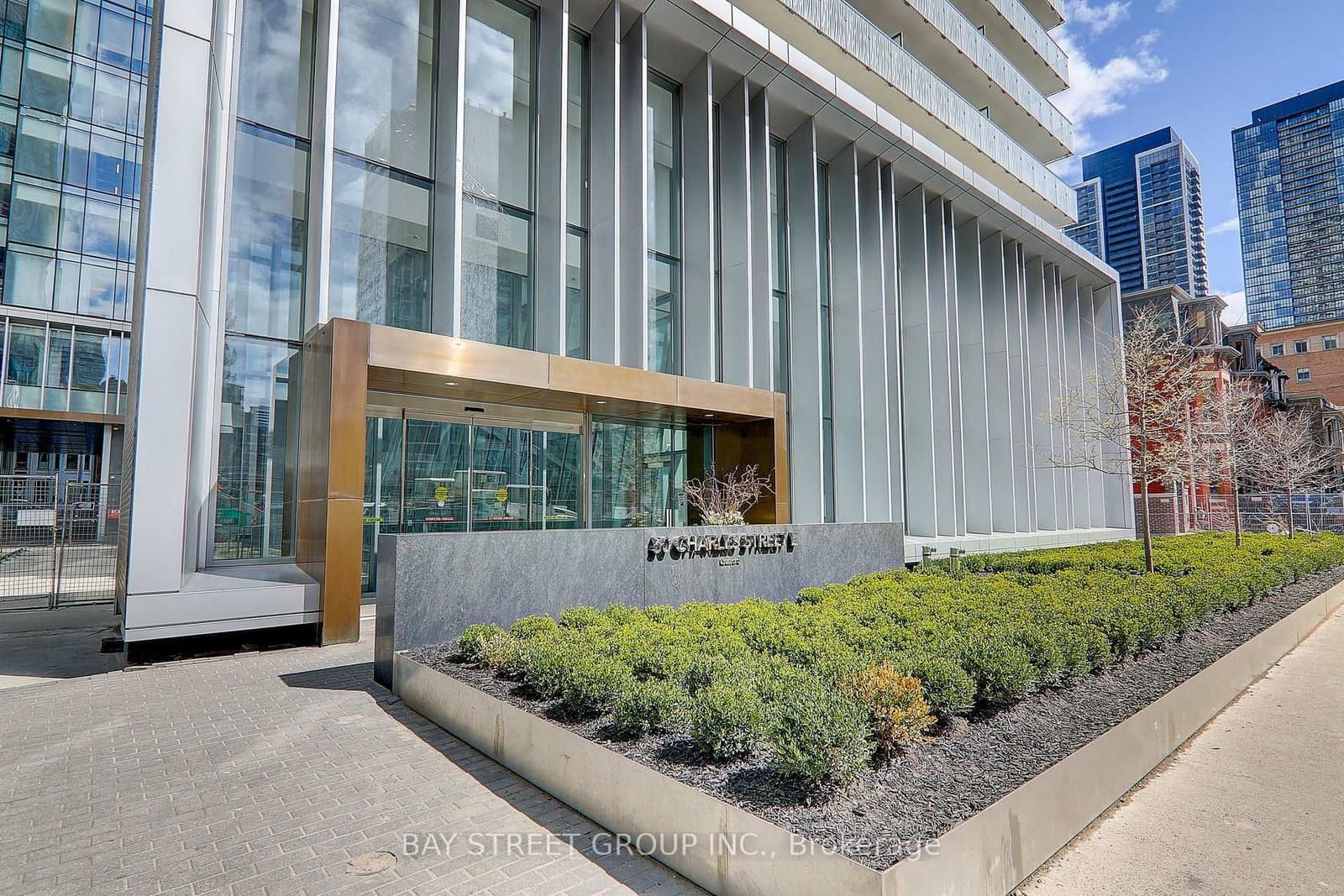 50 Charles Street E, Unit 910 - Image 3