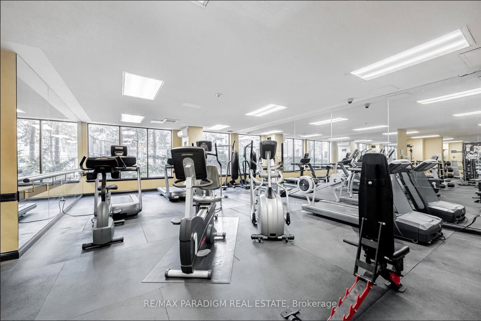 633 Bay Street, Unit 1914 - Image 4