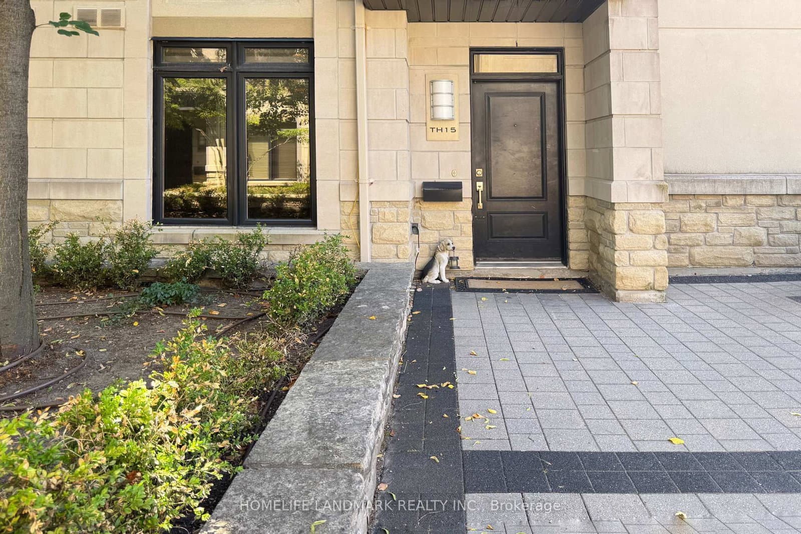 7 Oakburn Crescent, Unit 15 - Image 2