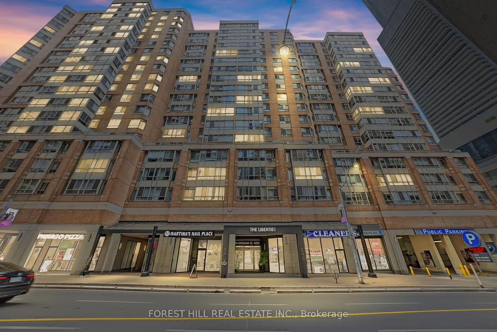 #1704 - 44 Gerrard Street W