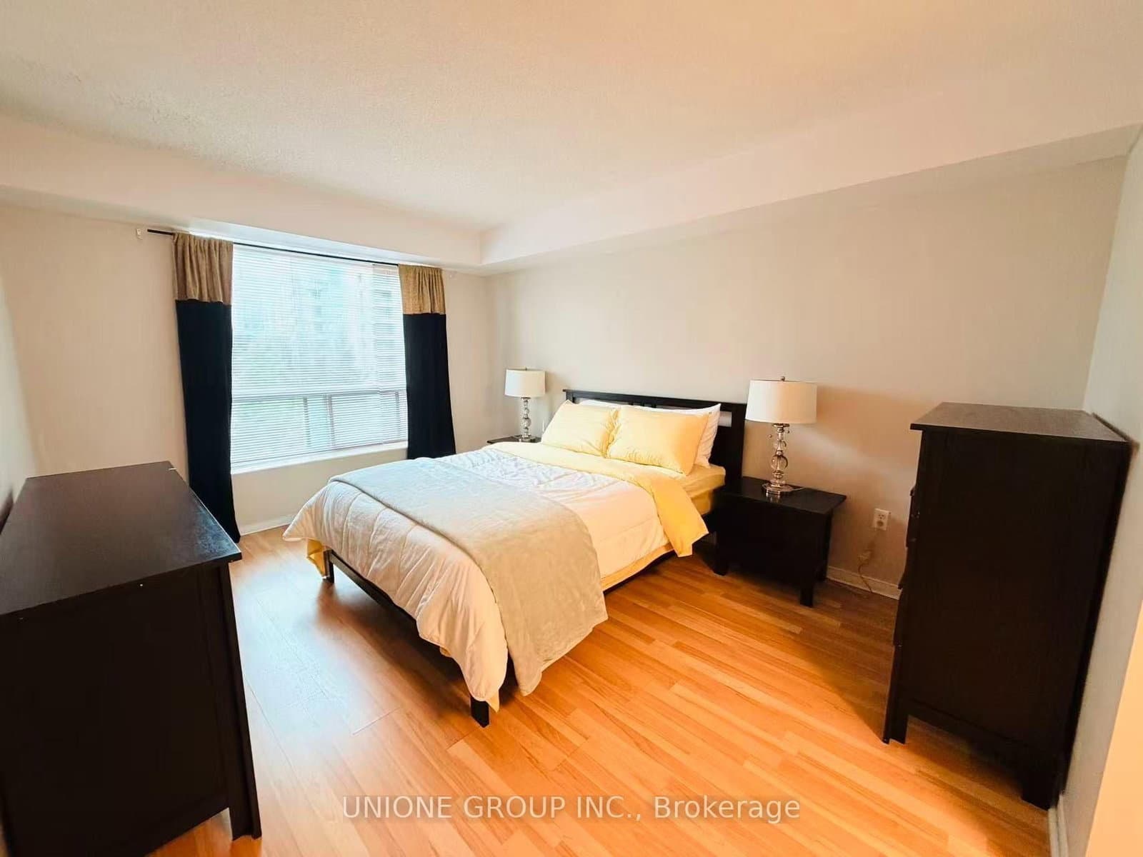 8 PEMBERTON Avenue, Unit 506 - Image 4