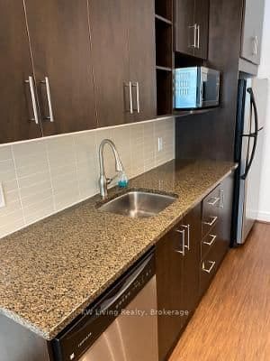112 George Street, Unit Th102 - Image 4