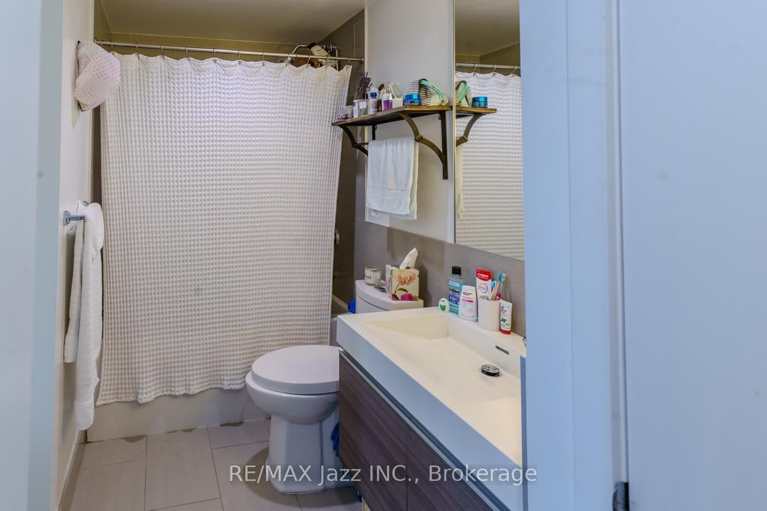 70 Distillery Lane, Unit 1409 - Image 5
