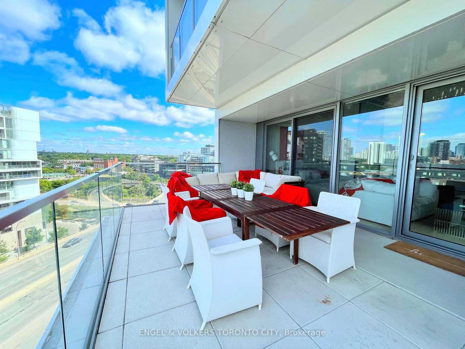 170 Bayview Avenue, Unit 1004 - Image 3