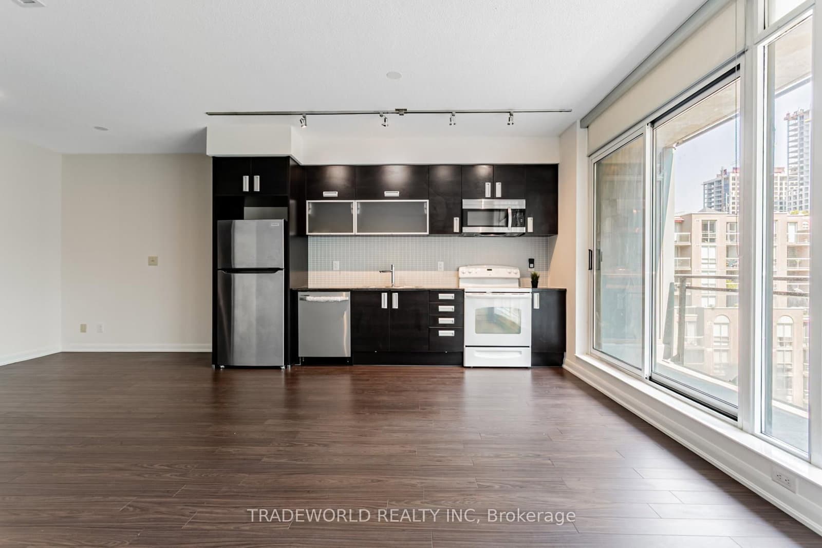 205 Frederick Street, Unit 909 - Image 3