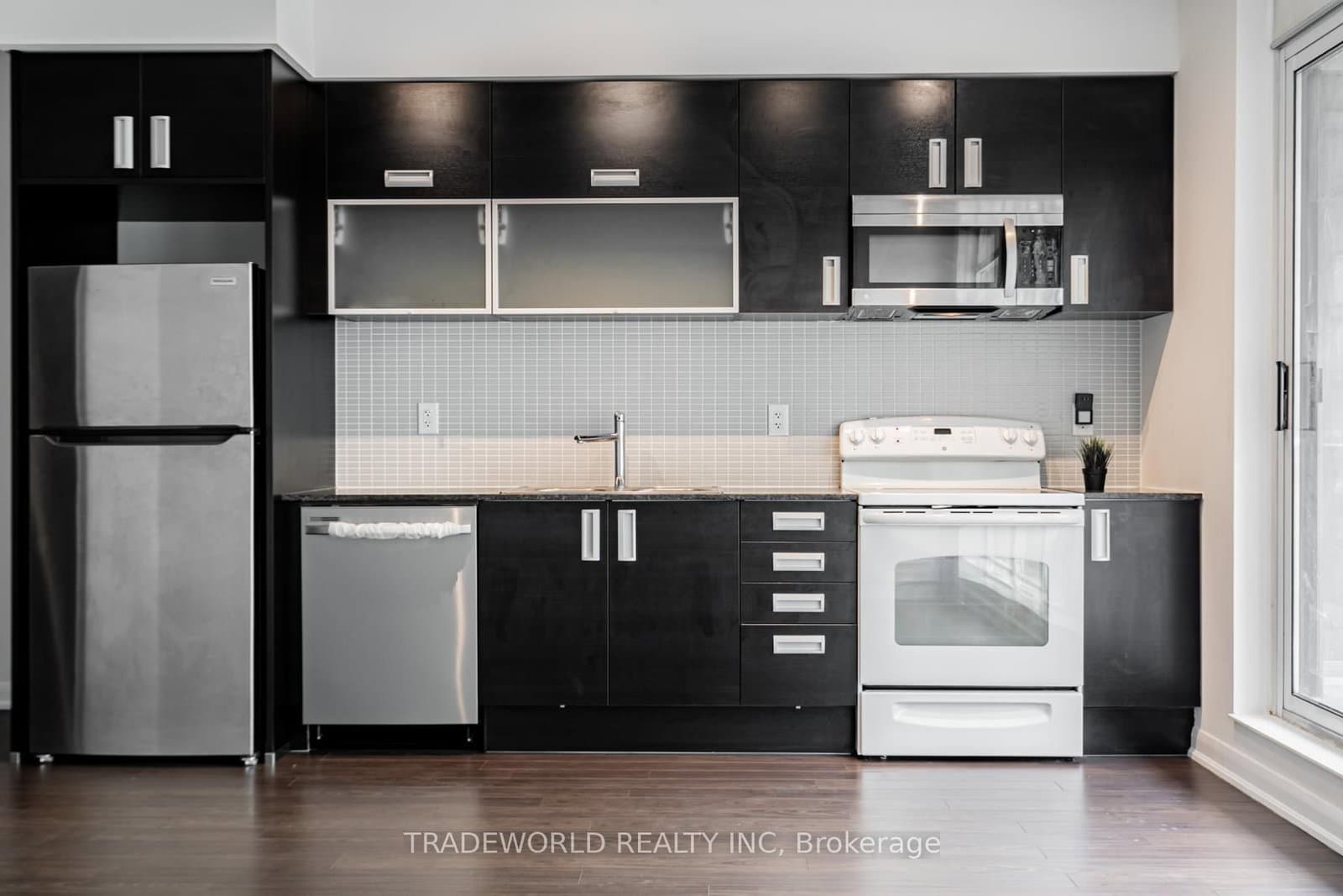 205 Frederick Street, Unit 909 - Image 4