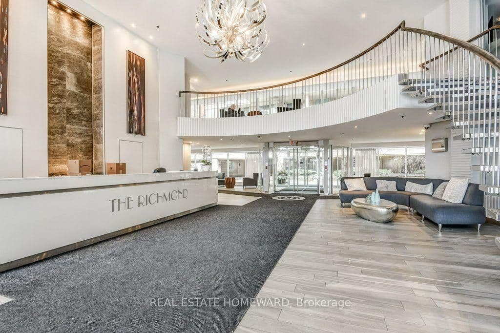 323 E Richmond Street, Unit 1009 - Image 3