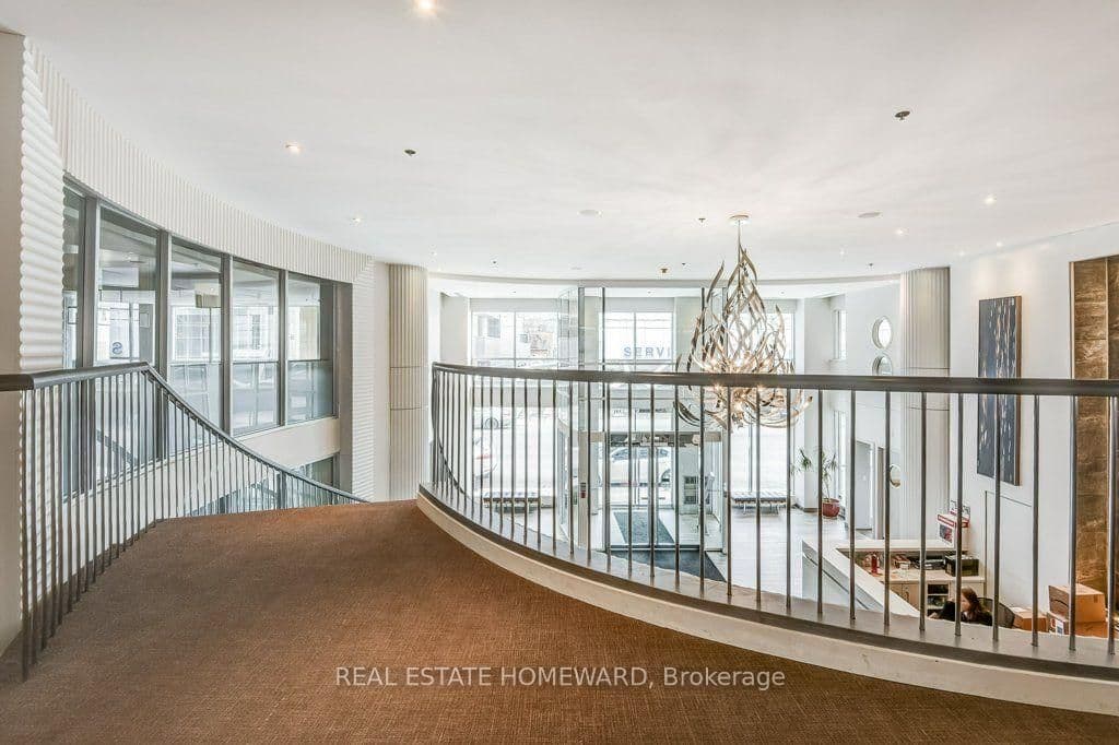 323 E Richmond Street, Unit 1009 - Image 4
