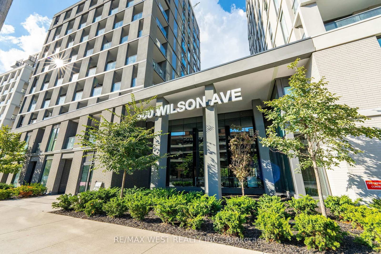 #721 - 500 Wilson Avenue