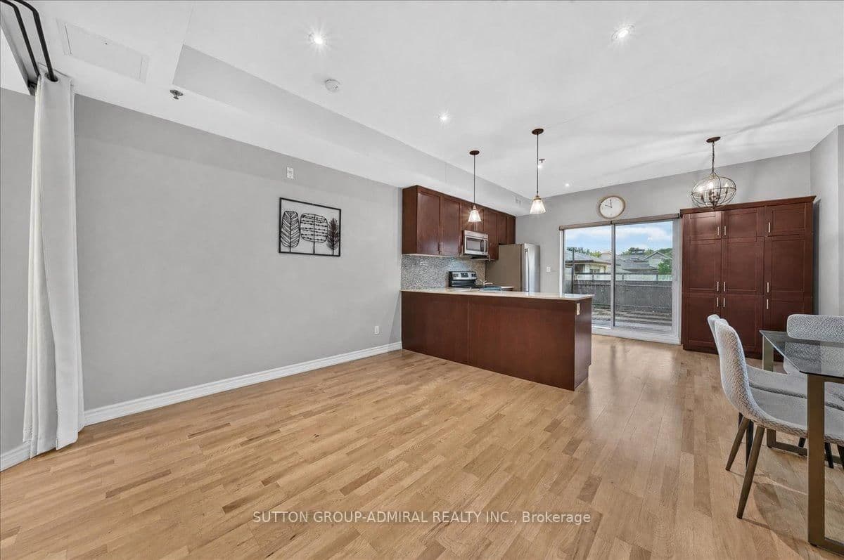 2 Maxwell Street, Unit 202 - Image 4