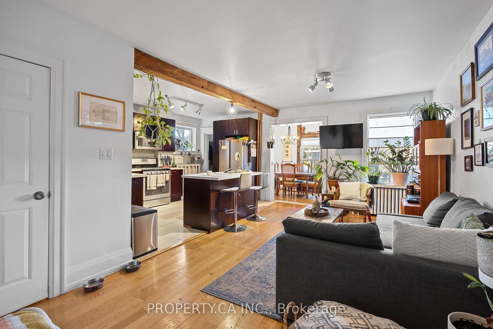 396 Roxton Road - Image 2