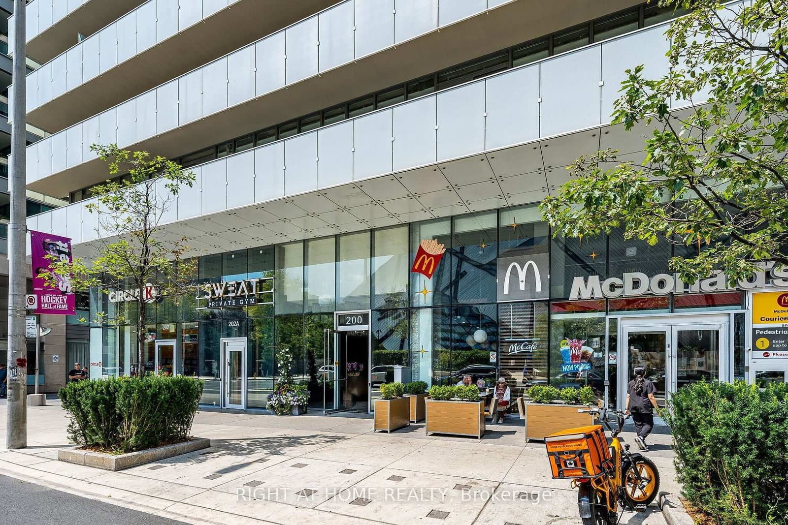200 Bloor Street W, Unit 1604 - Image 4