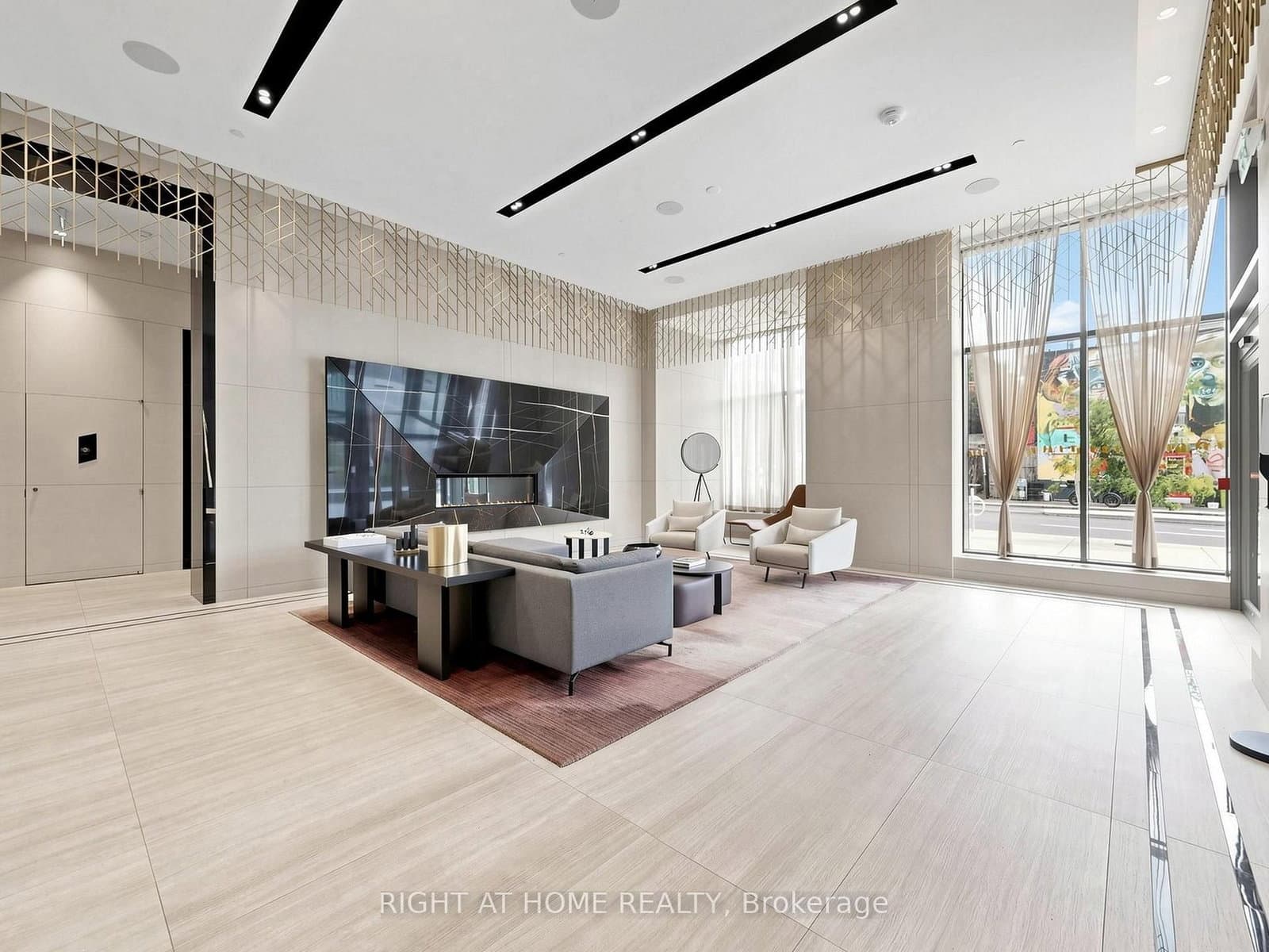 280 Howland Avenue, Unit 615 - Image 4