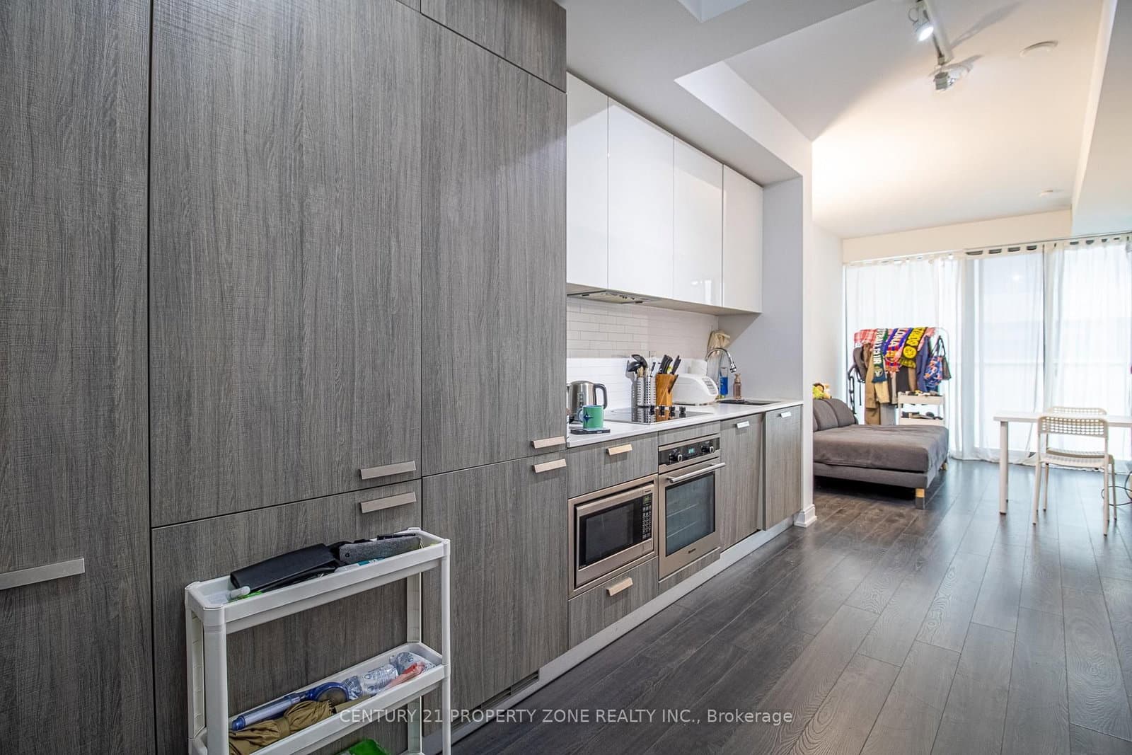 50 Charles Street E, Unit 1007 - Image 5