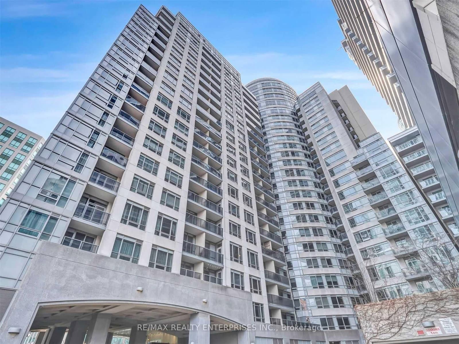 20 Blue Jays Way, Unit 1017 - Image 5