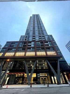 #2011 - 108 Peter Street