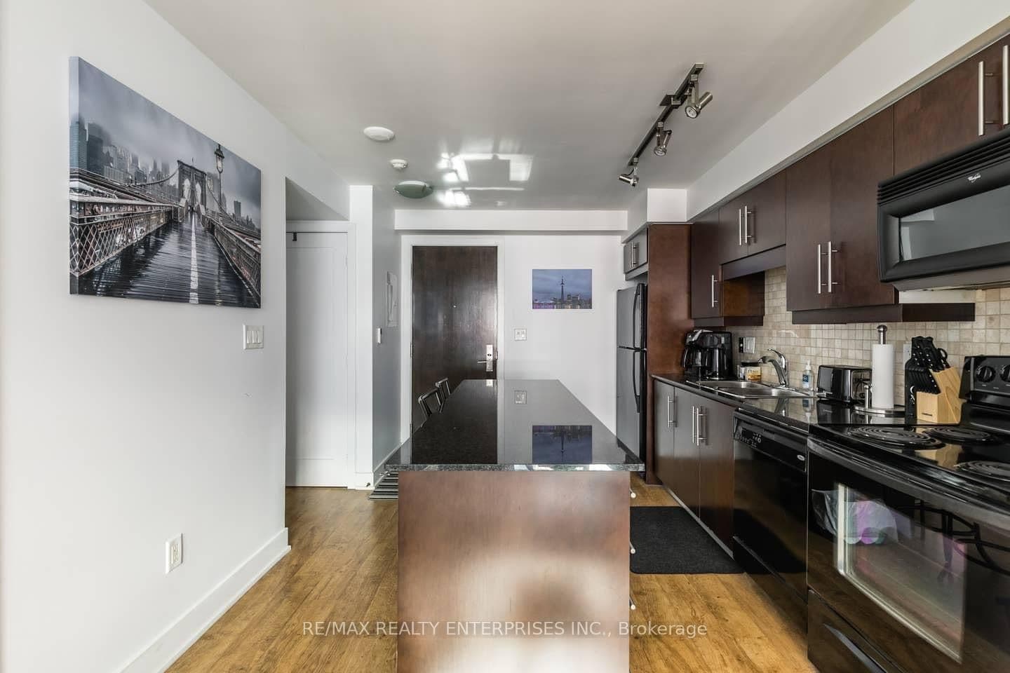 20 Blue Jays Way, Unit 1109 - Image 6