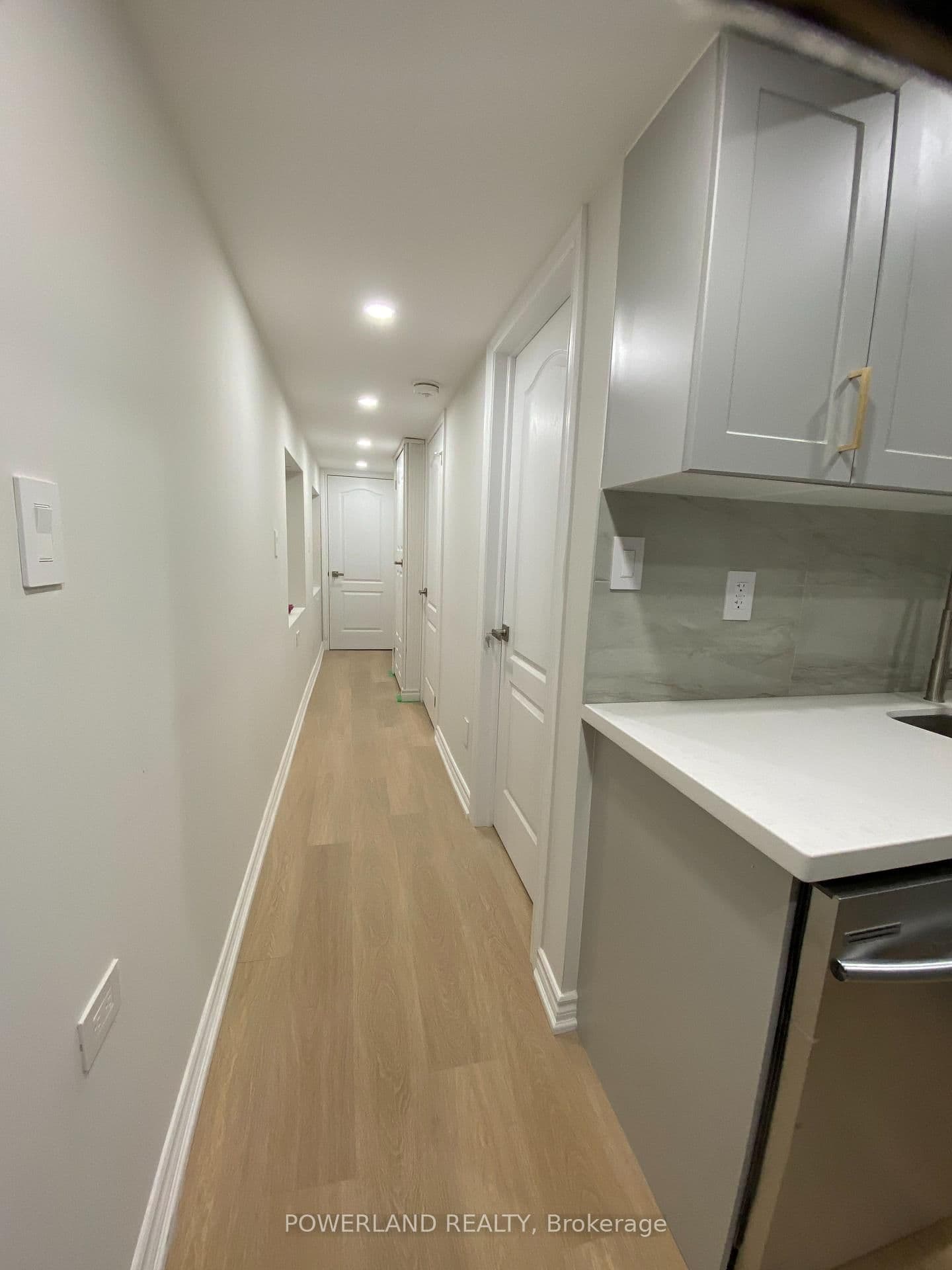2 St Annes Road, Unit Bsmt - Image 6