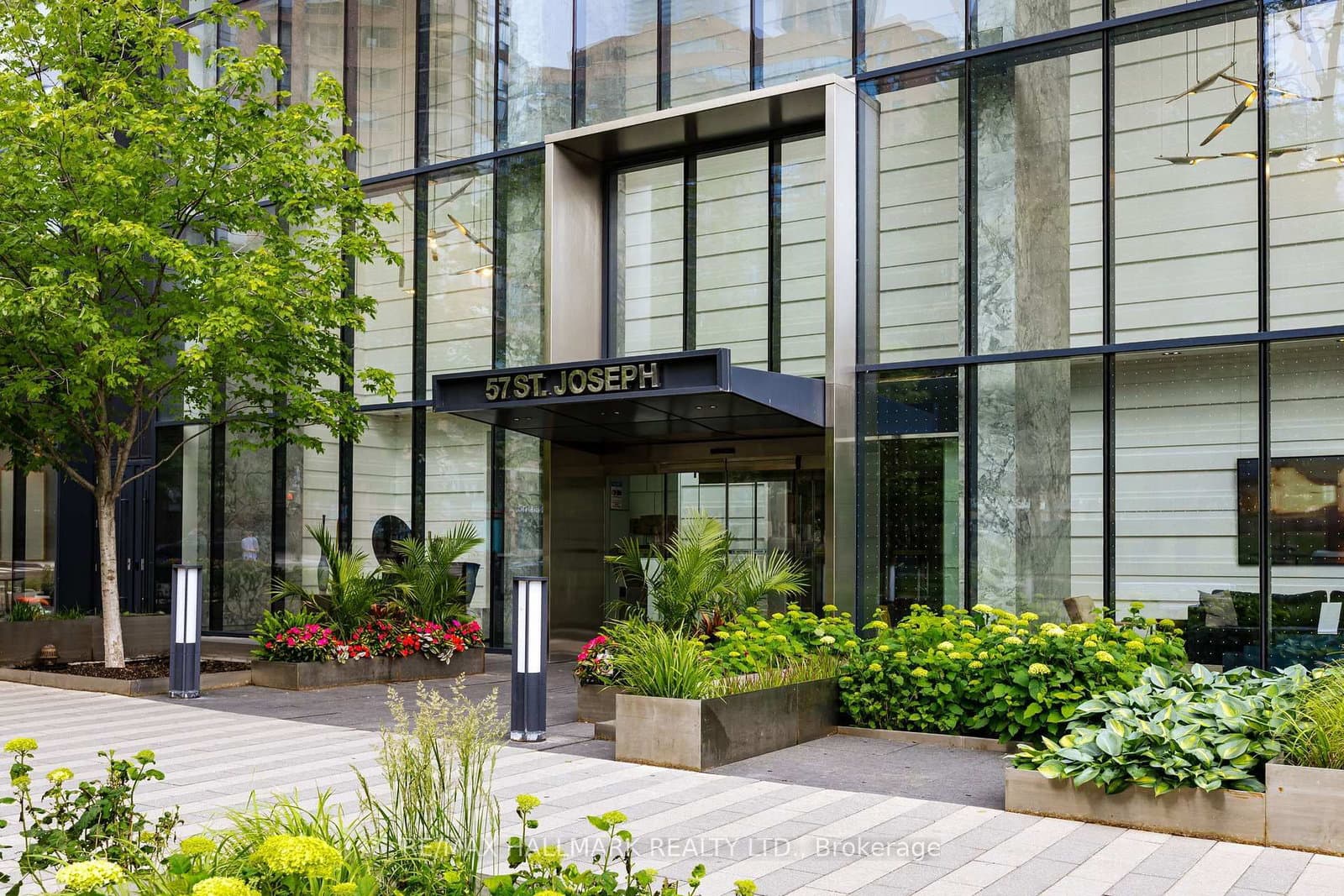 57 St Joseph Street, Unit 1811 - Image 3