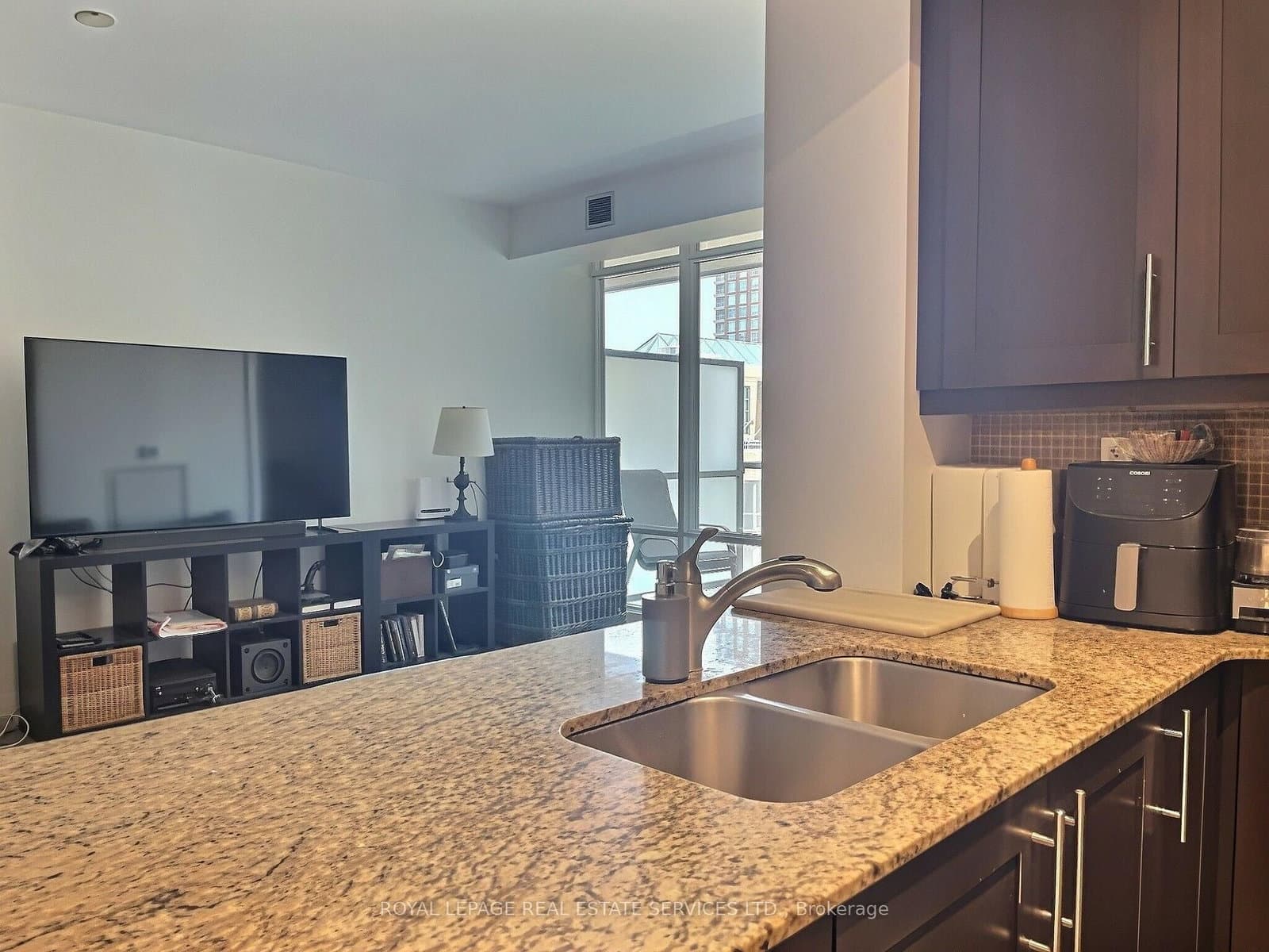 1 Bedford Road, Unit 701 - Image 5