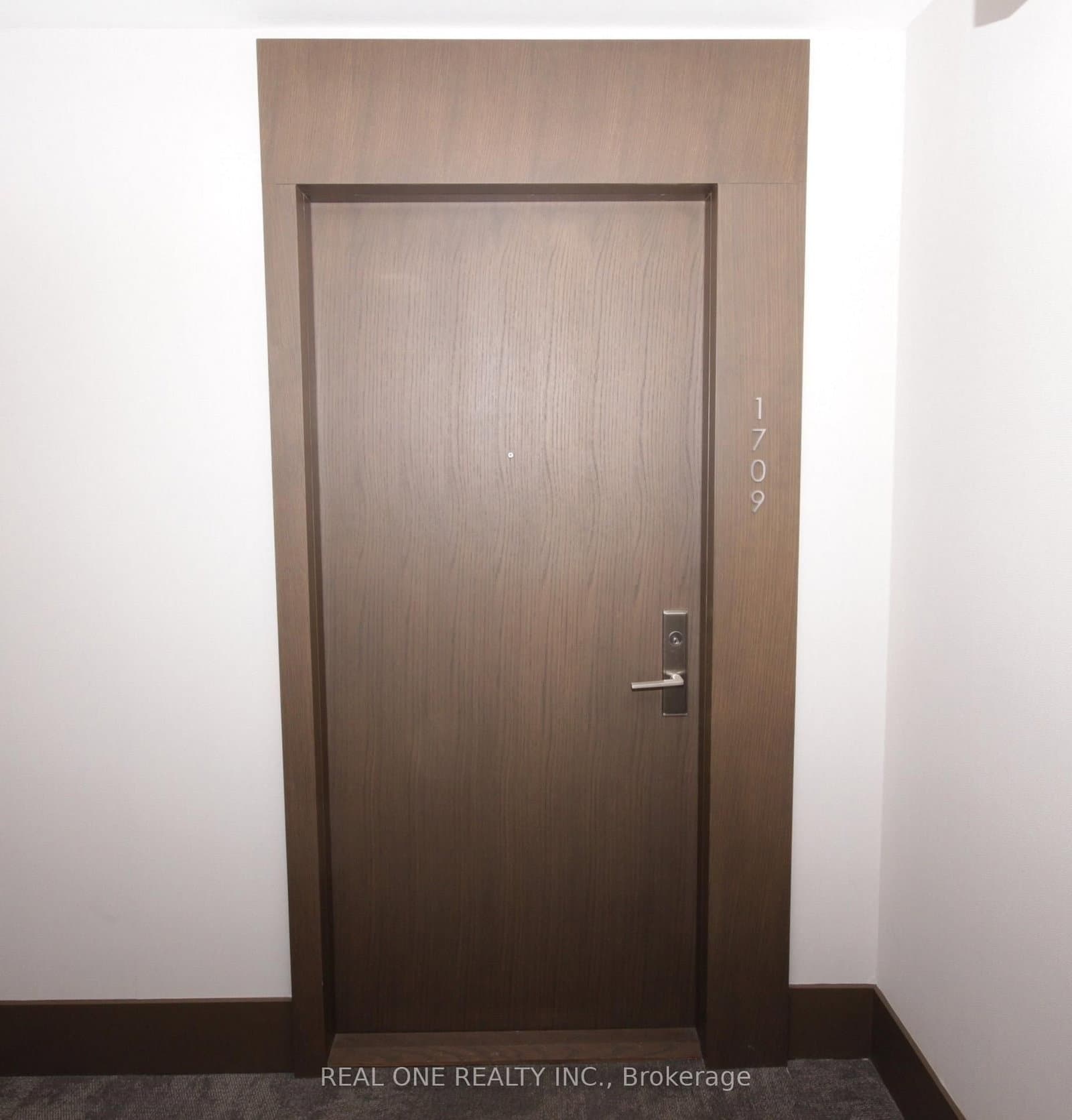 39 Roehampton Avenue, Unit 1709 - Image 2