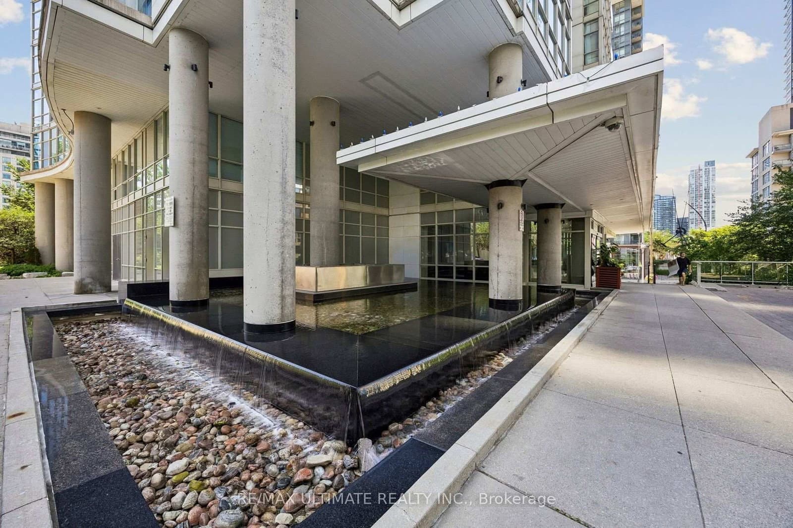 35 Mariner Terrace, Unit 1812 - Image 2