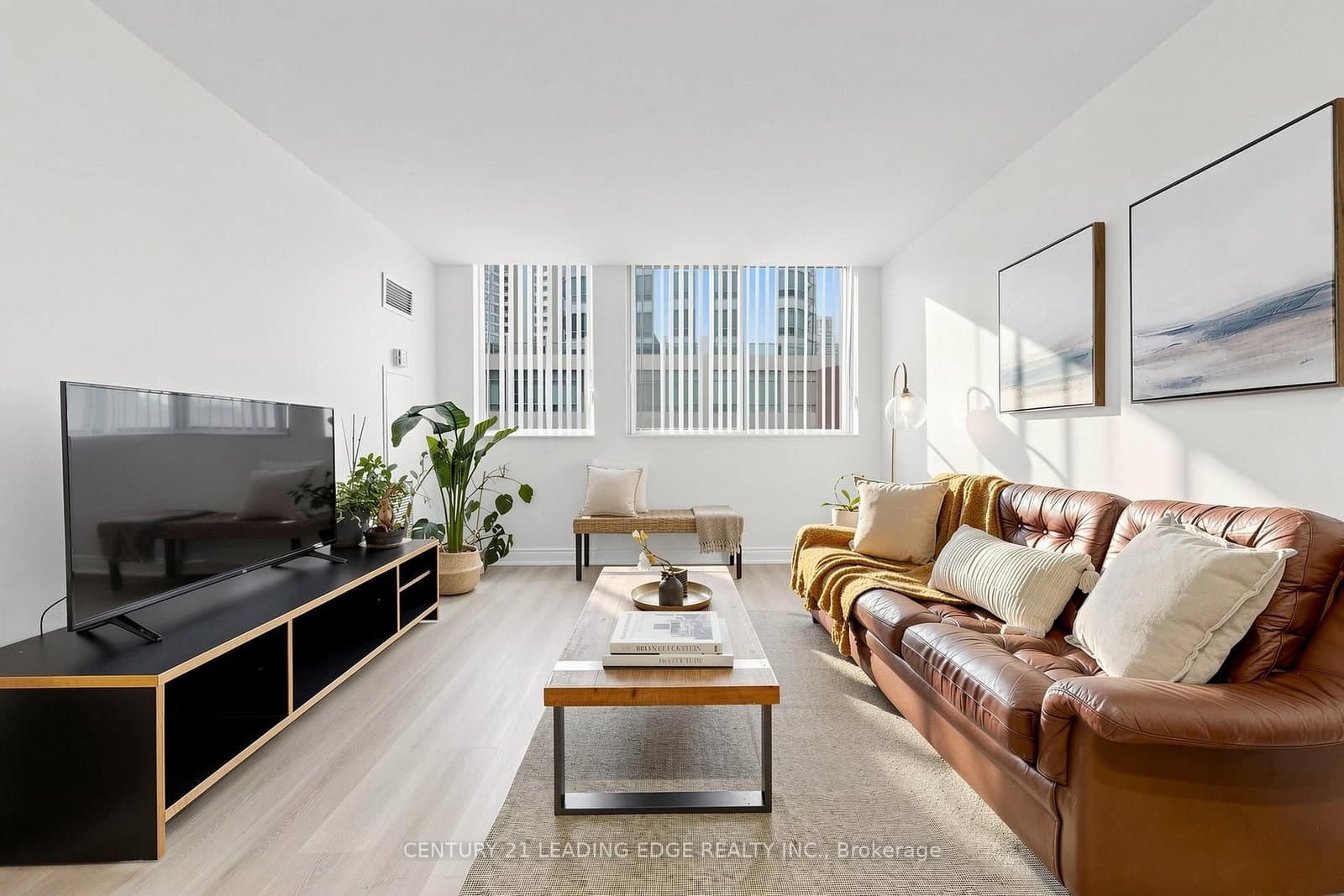 15 Northtown Way, Unit 328 - Image 2