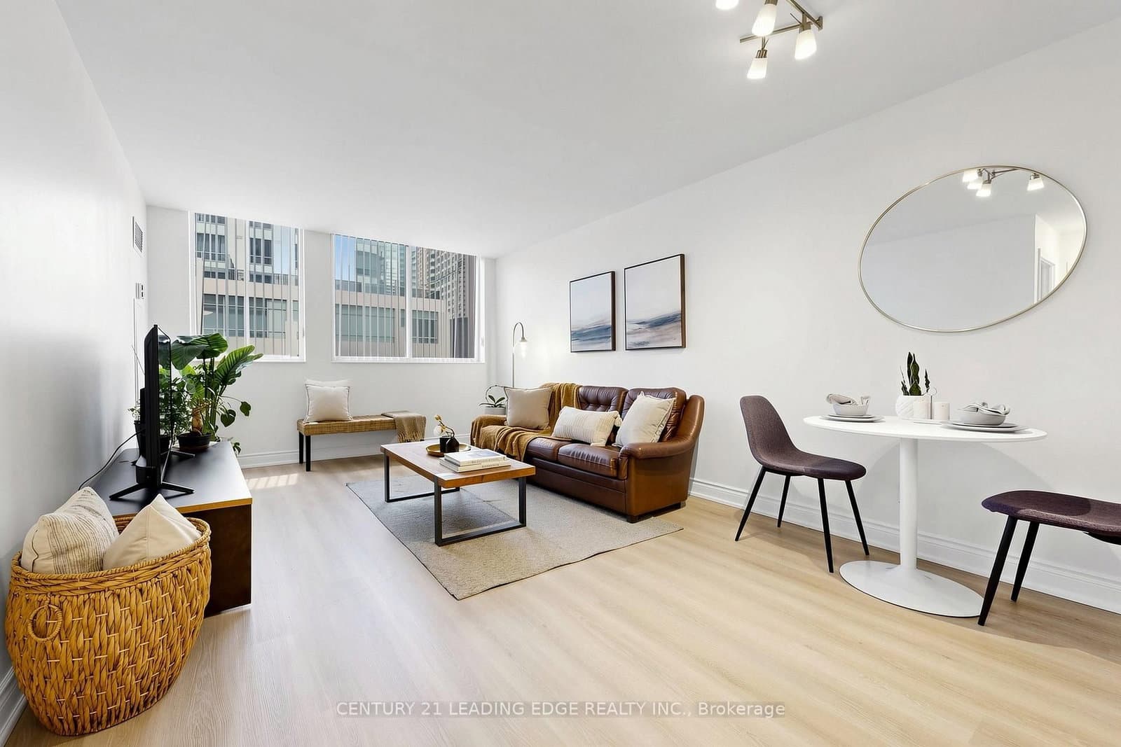15 Northtown Way, Unit 328 - Image 5