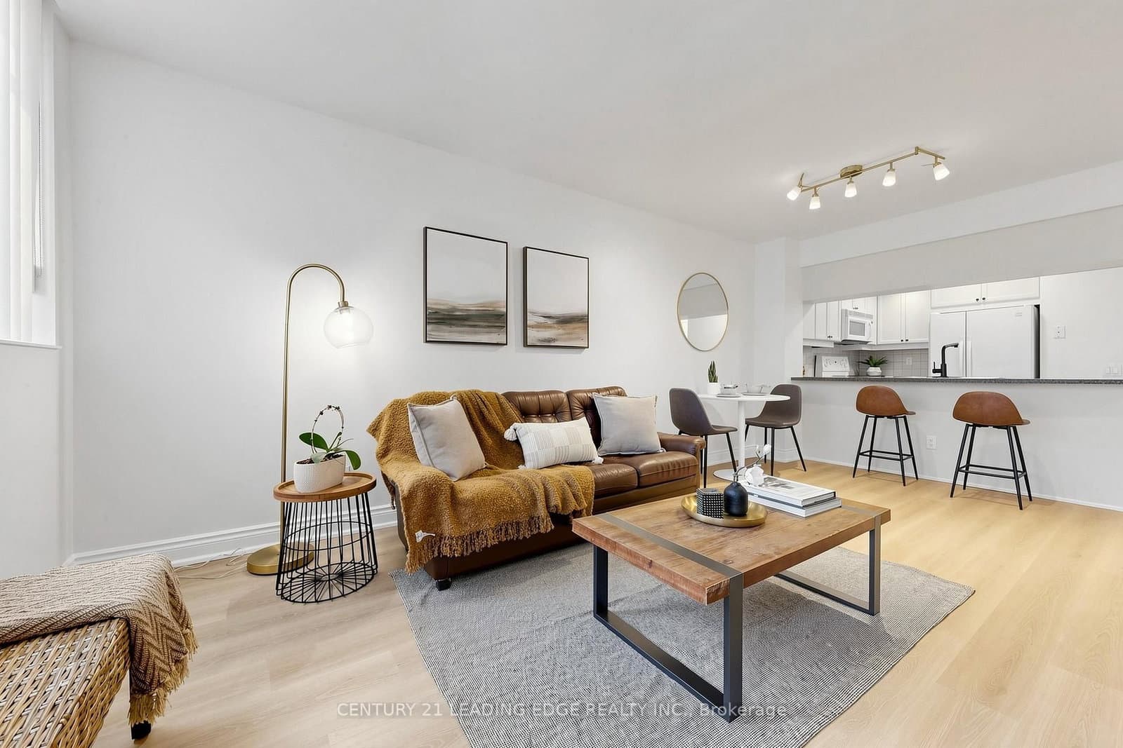 15 Northtown Way, Unit 328 - Image 6