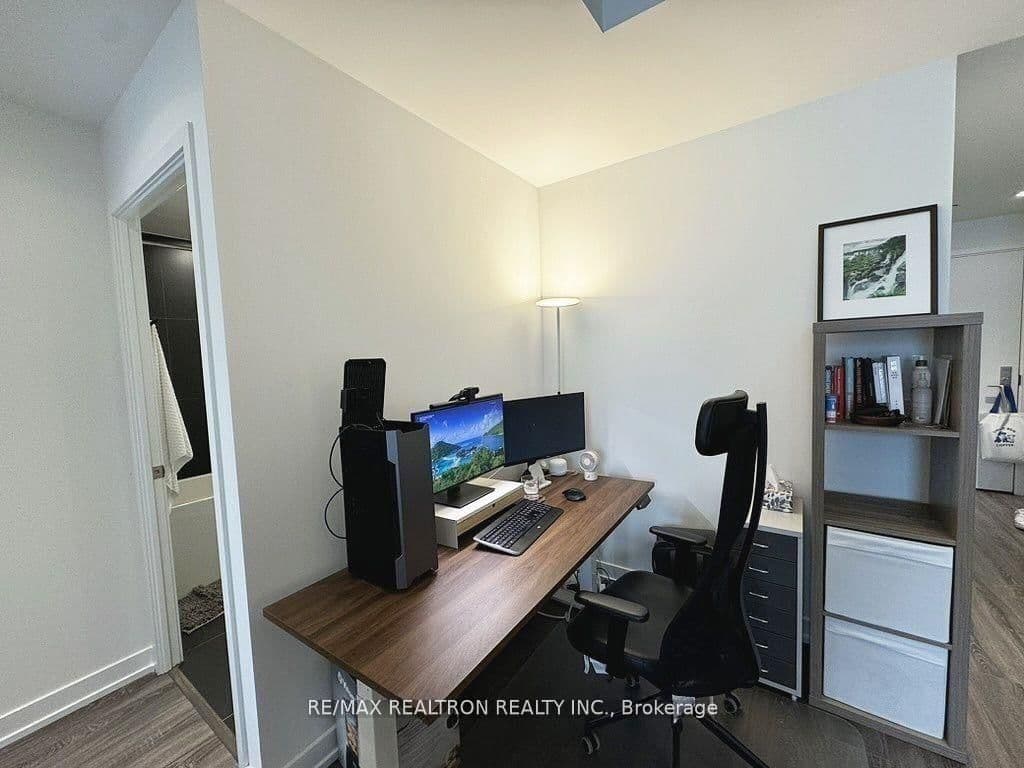20 Edward Street, Unit 2422 - Image 4