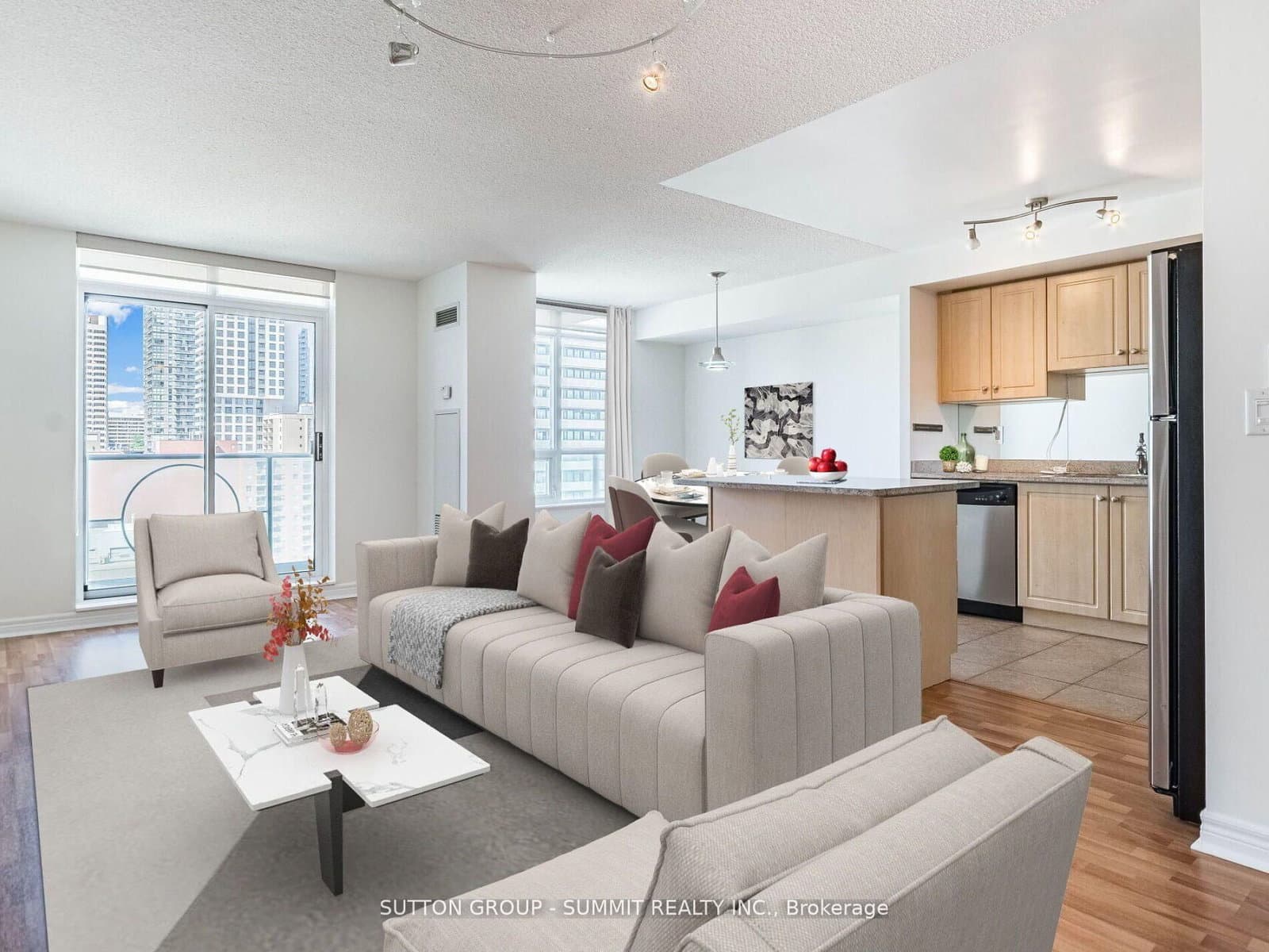 212 Eglinton Avenue E, Unit 1704 - Image 6