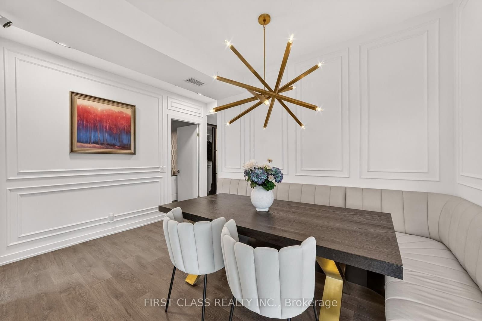 609 Avenue Road, Unit 707 - Image 2