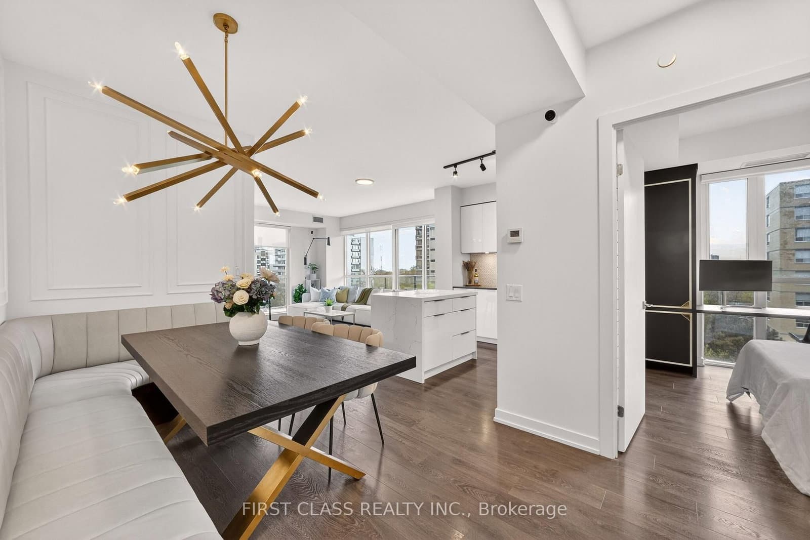 609 Avenue Road, Unit 707 - Image 3