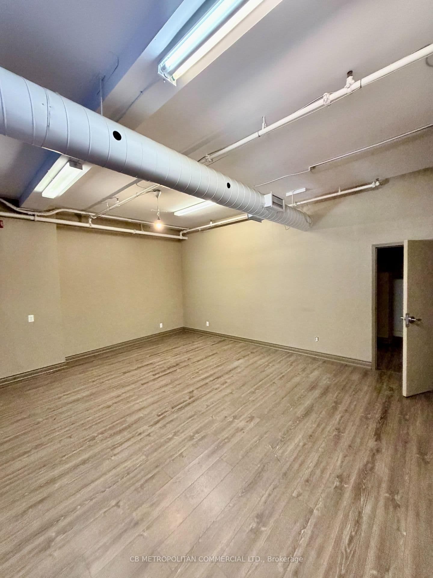 69 Queen Street E, Unit 200 - Image 4