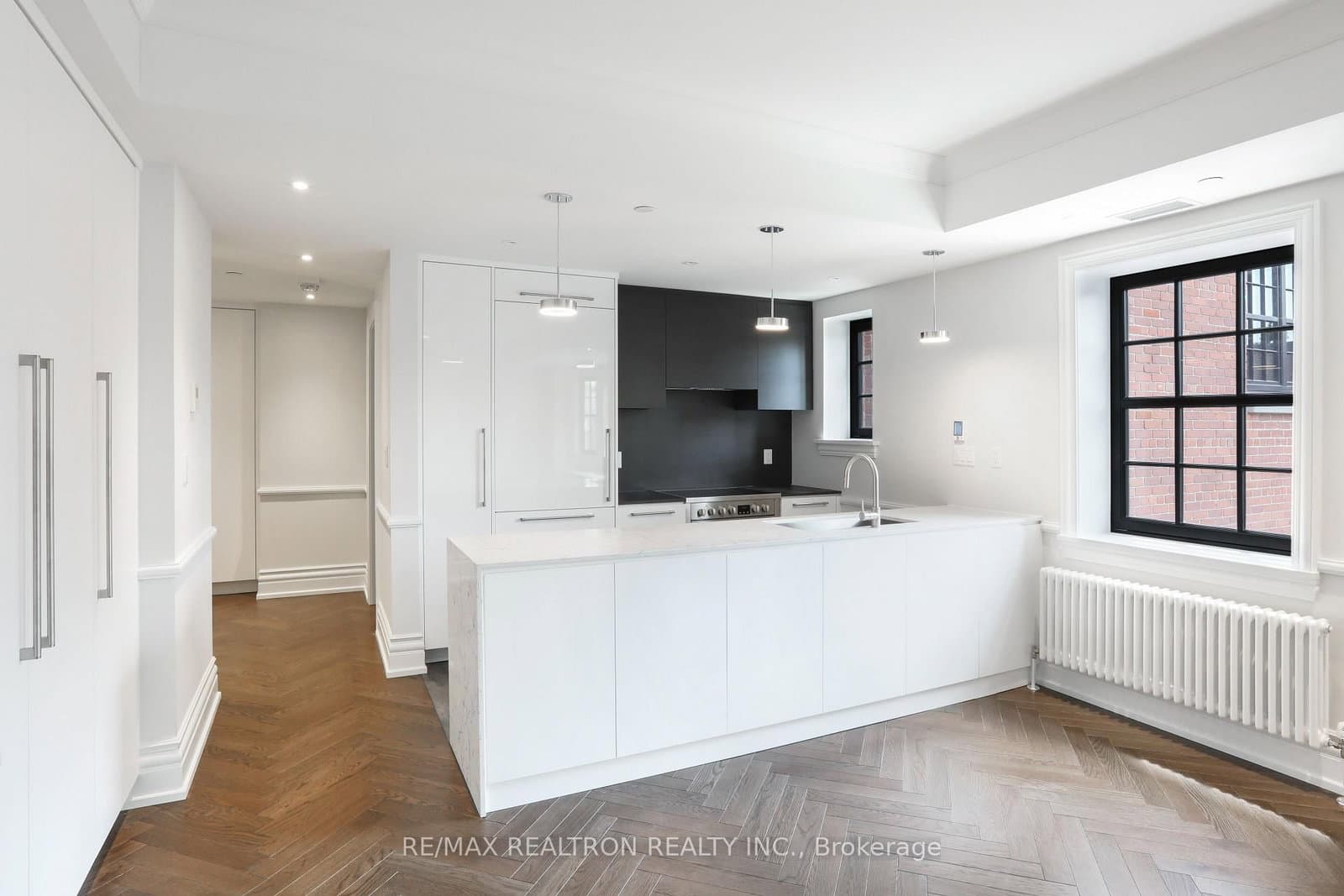 2 Clarendon Avenue, Unit 206 - Image 4