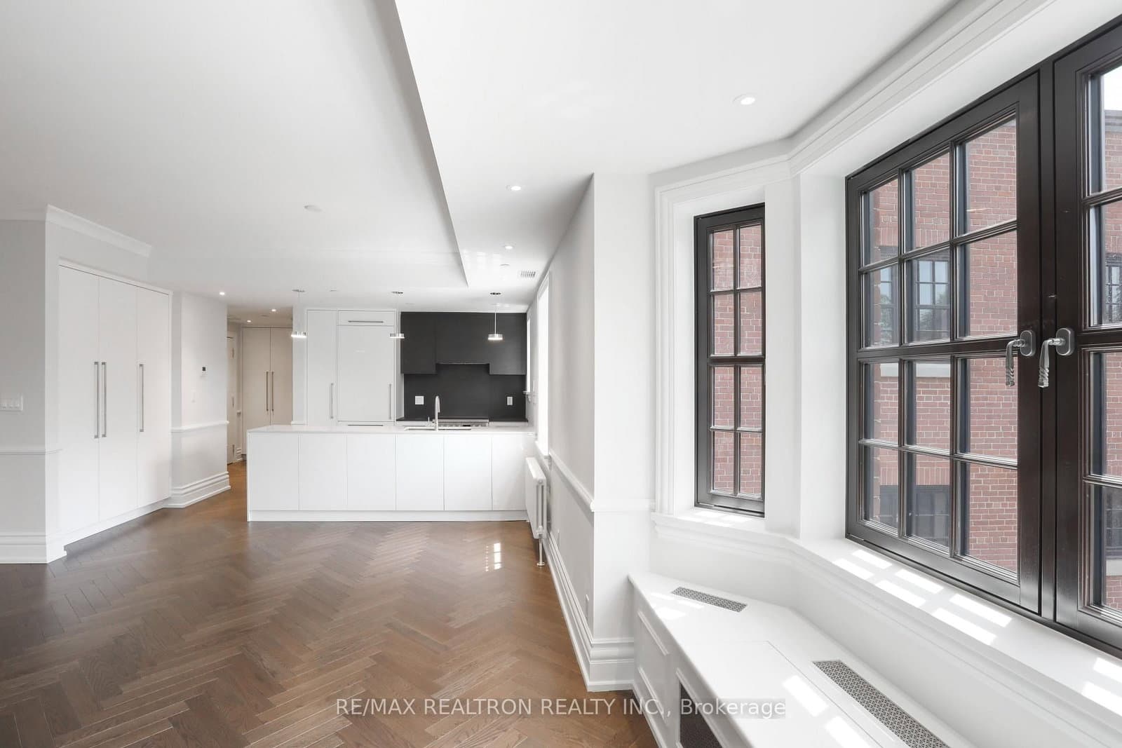 2 Clarendon Avenue, Unit 206 - Image 6