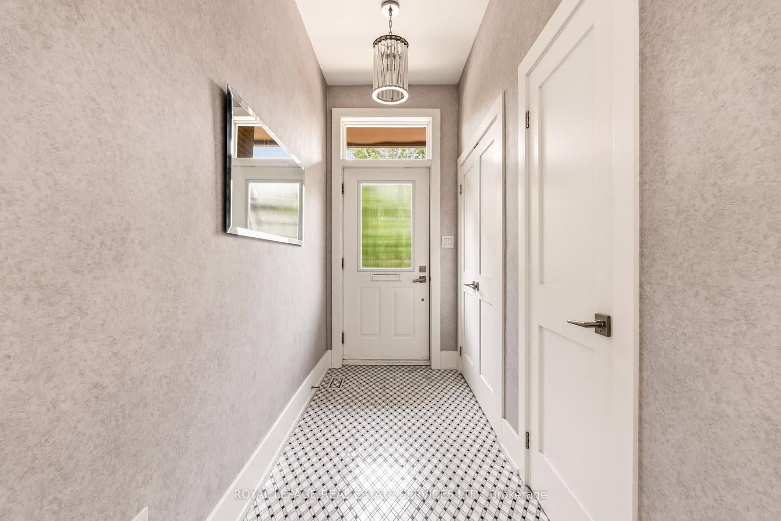 7 Bowman Street - Image 2