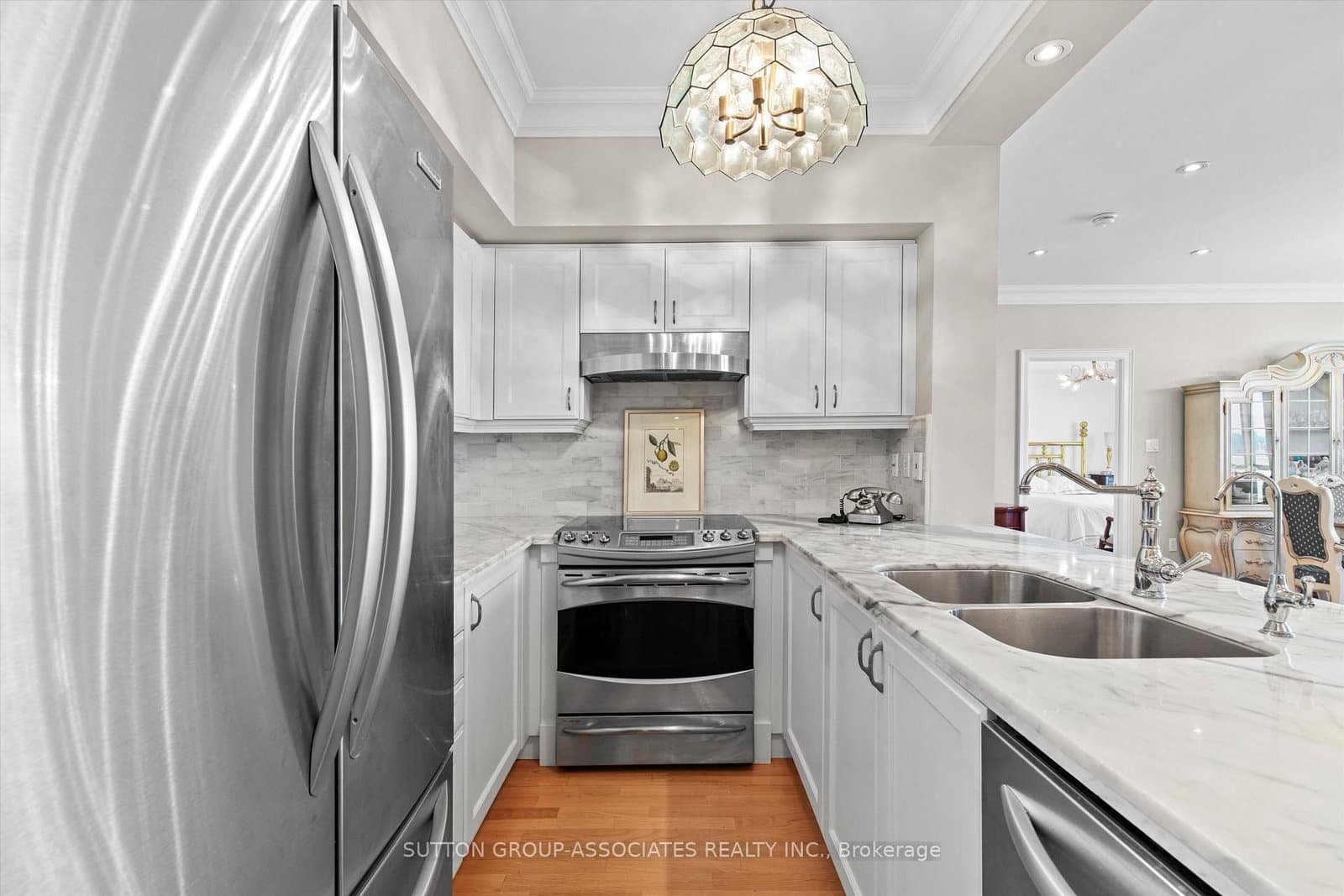 18 Wanless Avenue, Unit PH6 - Image 5